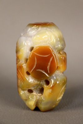 ASIE. Sculpture en agathe brune.