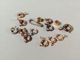 a close up of a bunch of different types of charms