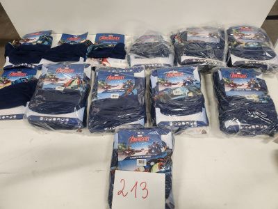 Lot composé d'environ 48 snoods enfants sous licence officie…