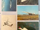 une photo d'un livre sur lequel figurent des images d'avions