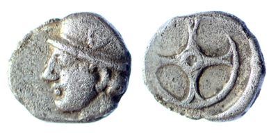 l'image d'une pièce d'argent sur laquelle figure le visage d'une femme