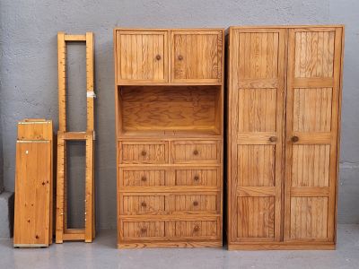 Mobilier de chambre à coucher en sapin (variantes dans les m… - Photo 1