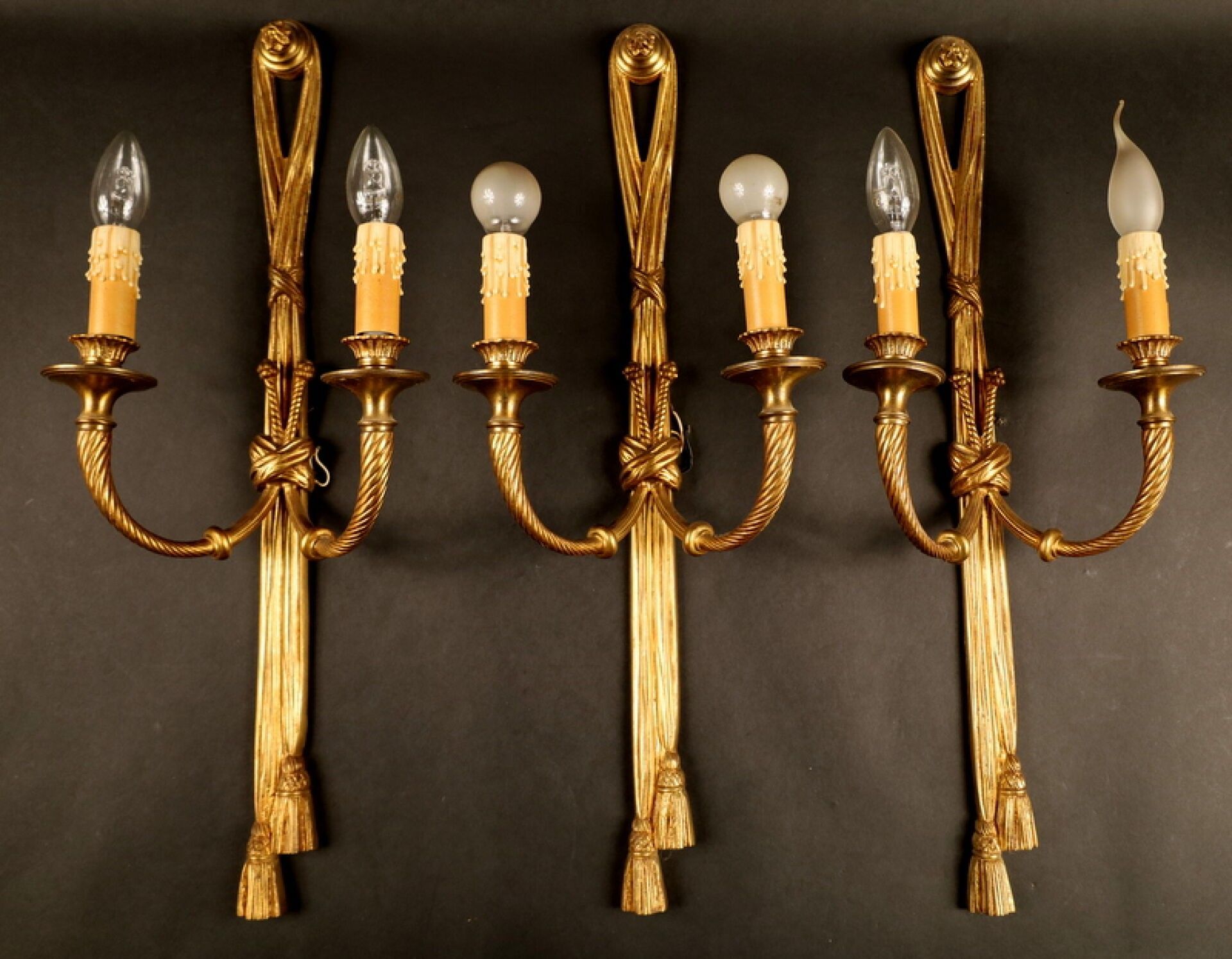 Objets d'art & Curiosités