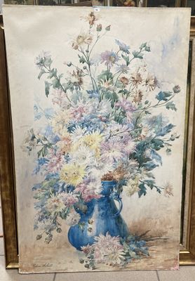 une image d'un tableau de fleurs dans un vase bleu