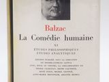 la couverture d'un livre sur laquelle figure le visage d'un homme
