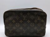 louis vuittou toilet bag