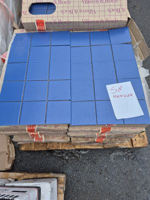 Lot d'environ 39m2 de carrelage mosaïque , conditionné en pl…