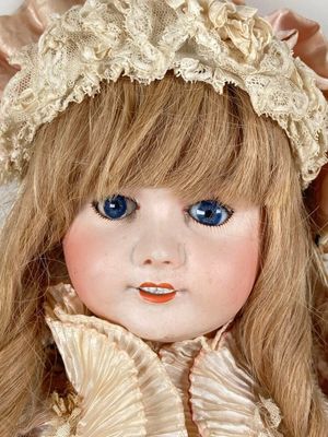 Poupée UNIS FRANCE / SFBJ - Réf. 301 - Taille 69 Cm - Modèle 12 - Occasion