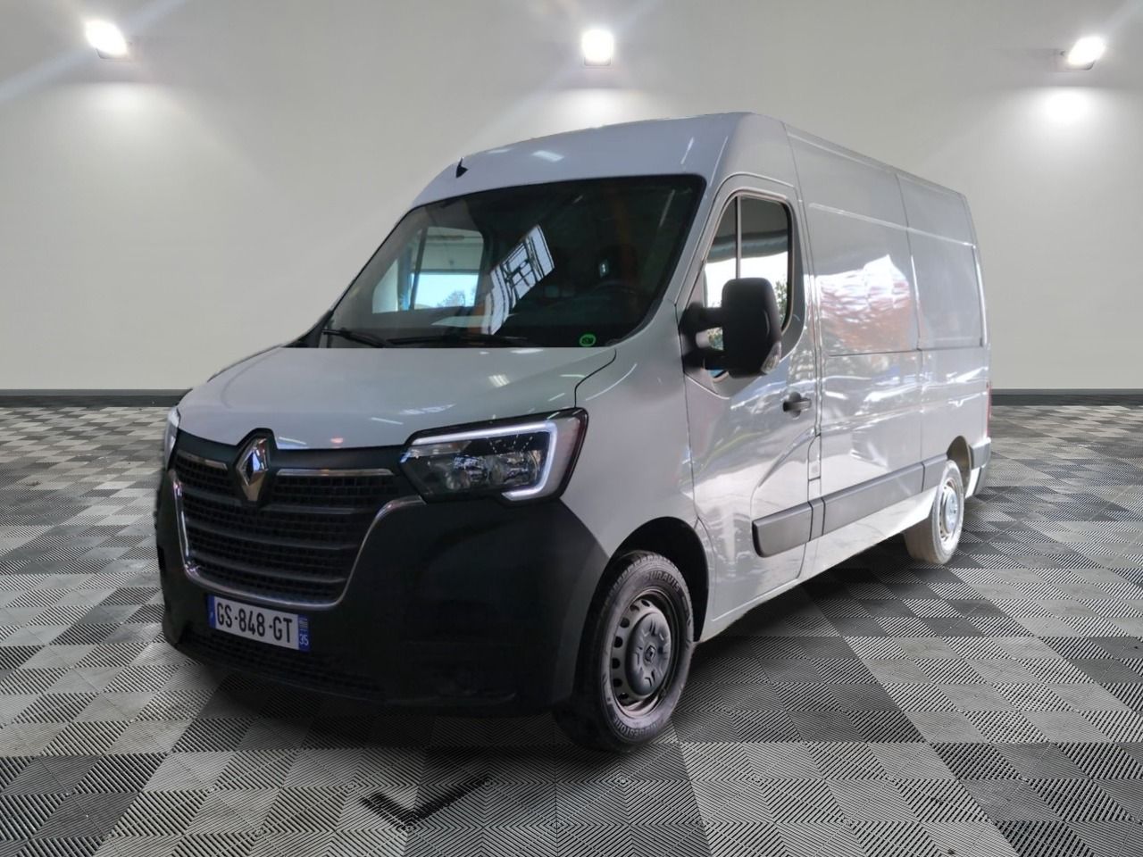 RENAULT - MASTER FGN TRAC F3500 L2H2 BLUE DCI 135 CONFORT - …