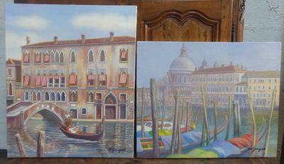 deux tableaux représentant un canal de Venise avec des gondoles et un pont
