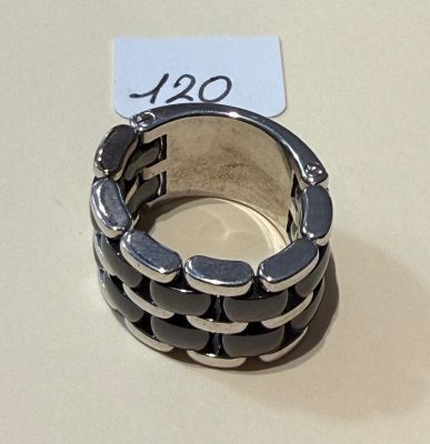 an image of a ring with a number on it