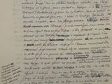 une vieille lettre manuscrite d'un homme qui écrit sur un morceau de papier