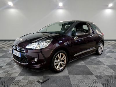 DS - DS 3 PURETECH 82 BVM BE CHIC - ES - Mise en service: 30…