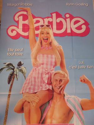 une affiche représentant un homme et une femme en couverture d'un magazine