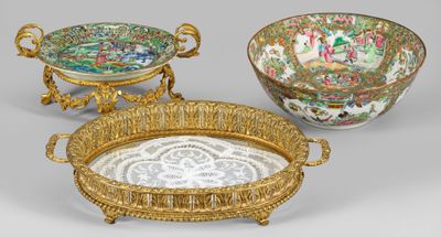 trois bols en porcelaine chinoise et un bol à anses
