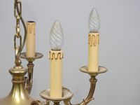 Lustre en laiton à six bras de lumière, la base de forme bal… (photo 2)