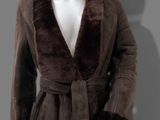 brown sheared coat on mannequin mannequin mannequin mannequin mannequin mannequin mannequin mannequin mannequin