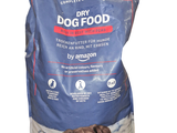 un sac de croquettes pour chien avec l'image d'un chien