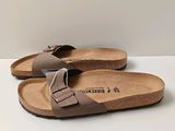 birketts women ' s sandals in brown leather with buckles