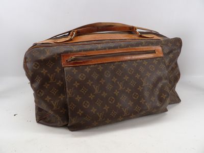 louis vuitton monogram canvas and leather shoulder bag