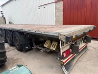 SREM SCHMITZ CARGOBULL SCB Carosserie : PLATEAU Immatriculée… (photo 4)