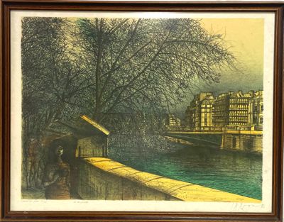 tableau représentant un homme assis sur un banc au bord d'un plan d'eau, avec des bâtiments en arrière-plan
