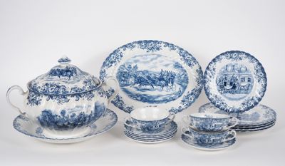 Partie de service de table en faience fine anglaise, décor e…