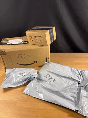 Lot de 4 colis MystÃ¨re (Retour Amazon,NPAI ,Adresse incompl…