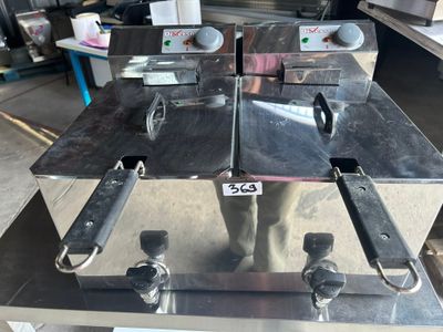 a machine that is sitting on top of a table