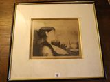 une photo d'un singe assis sur une table, avec une horloge en arrière-plan