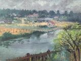 peinture représentant un paysage avec une rivière et des maisons au loin