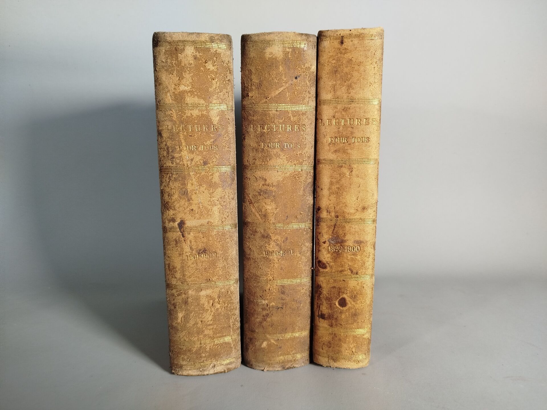 Objets d'art & Curiosités