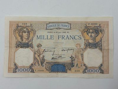 un ancien billet de banque français sur lequel figure le portrait d'une femme