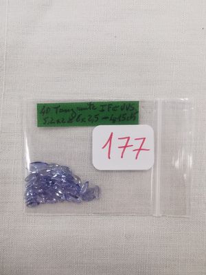 TANZANITE violet blue IF à VVS Nbr 40 Tanzanie marquise 5,2 …