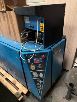 Compresseur. Hors service. Problème de joint de culasse. - Photo 1