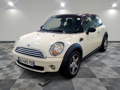 HATCH 1.6I - 120 COOPER - ES - Mise en service: 19/01… - Photo 1