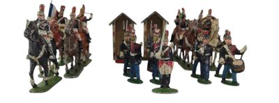 de nombreuses figurines de soldats rassemblées les unes à côté des autres