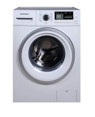 gros plan d'une machine à laver sur fond blanc