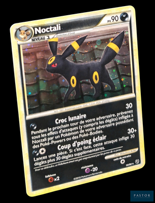 une carte sur laquelle figure l'image d'un personnage de Pokémon
