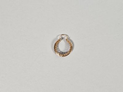 Créole en or jaune 18k (750°/°°). Poids : 1,7 g