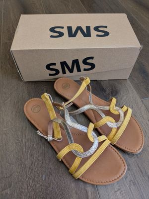 Paire de chaussures de marque SMS