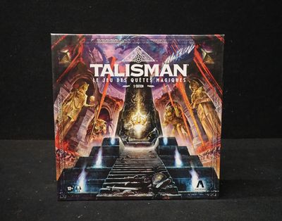 une photo d'un jeu de société intitulé « Talisman »