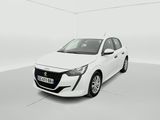 une voiture blanche dans une pièce blanche au sol blanc