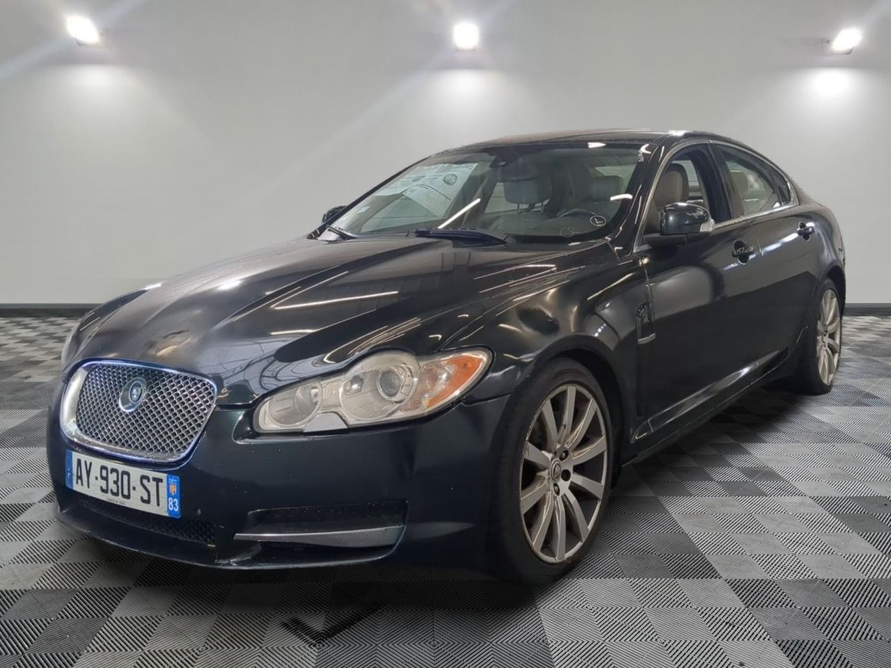 JAGUAR - XF 2.7 V6 D - 207 BI-TURBO LUXE A - GO - Mise en se…