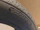 a close up of a tire with a tire tread on it