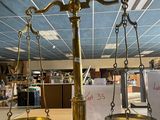a scale that is sitting on a table in a room