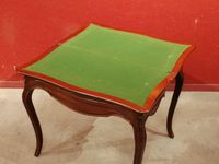 Table à jeux en acajou et placage d'acajou. (photo 3)