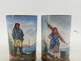 lot de deux tasses ornées d'une illustration représentant un homme et une femme