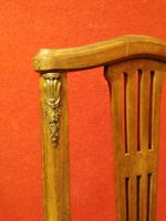 Paire de chaises à dossier ajourée. (photo 4)