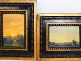 deux tableaux encadrés représentant un paysage avec un coucher de soleil en arrière-plan
